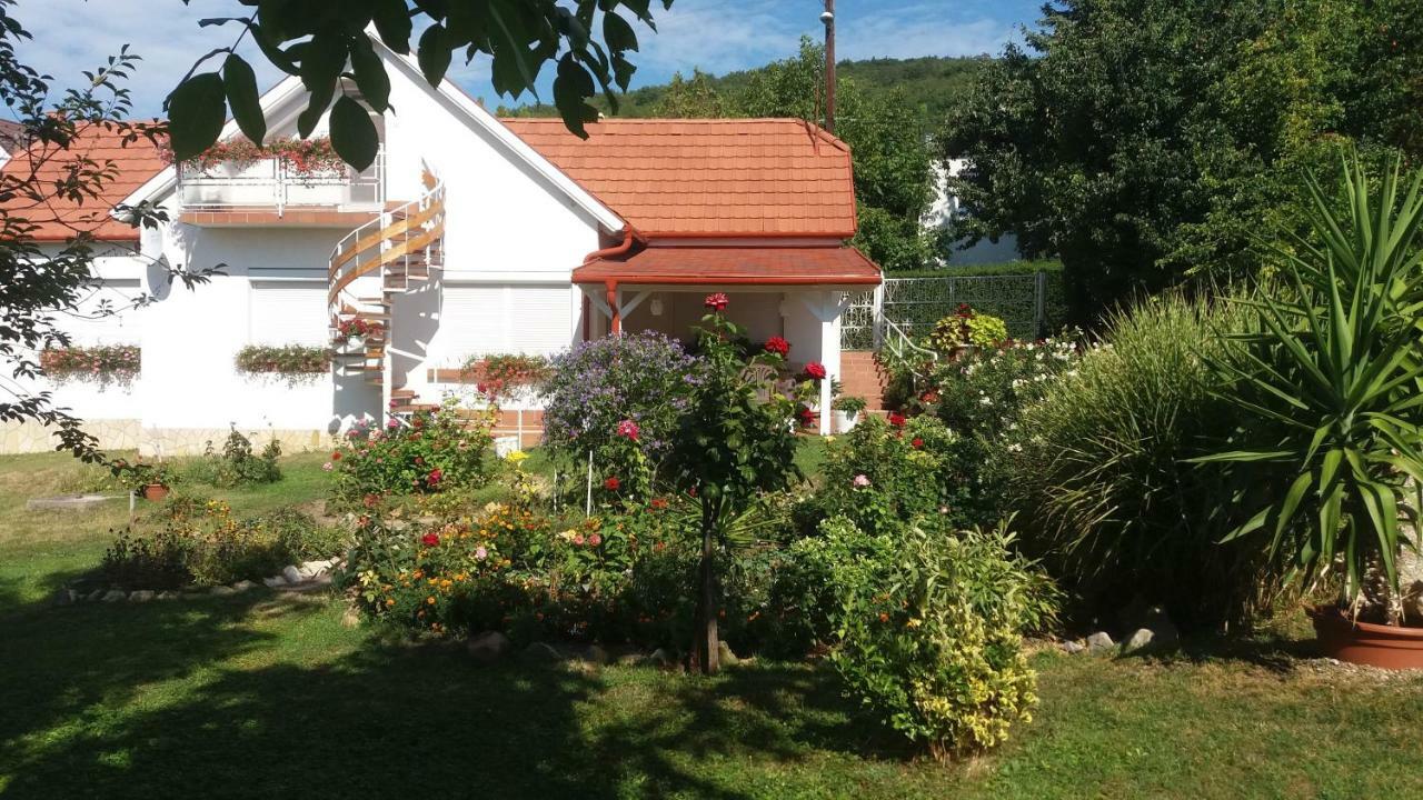 Magdi Apartman Balatonfüred Buitenkant foto